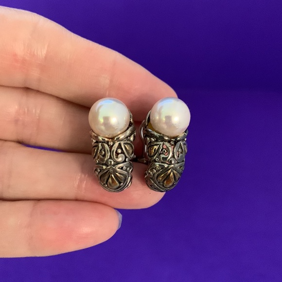 925 Sterling Silver Pearl Earrings Scroll Detail - Picture 2 of 14